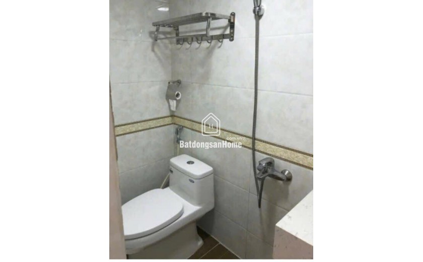 Cho thuê nhà Phố Hồng Mai, ô tô đỗ cửa, 81m2 x 3 ngủ, KD online kết hợp ở gia đình